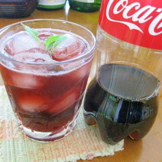 【コカ･コーラ】と☆手作り紫蘇ジュースのカクテル♪